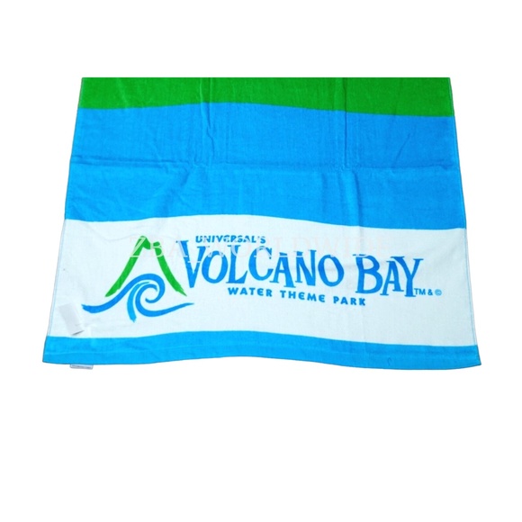 Universal Bath Universal Studios Volcano Bay Striped Beach Towel